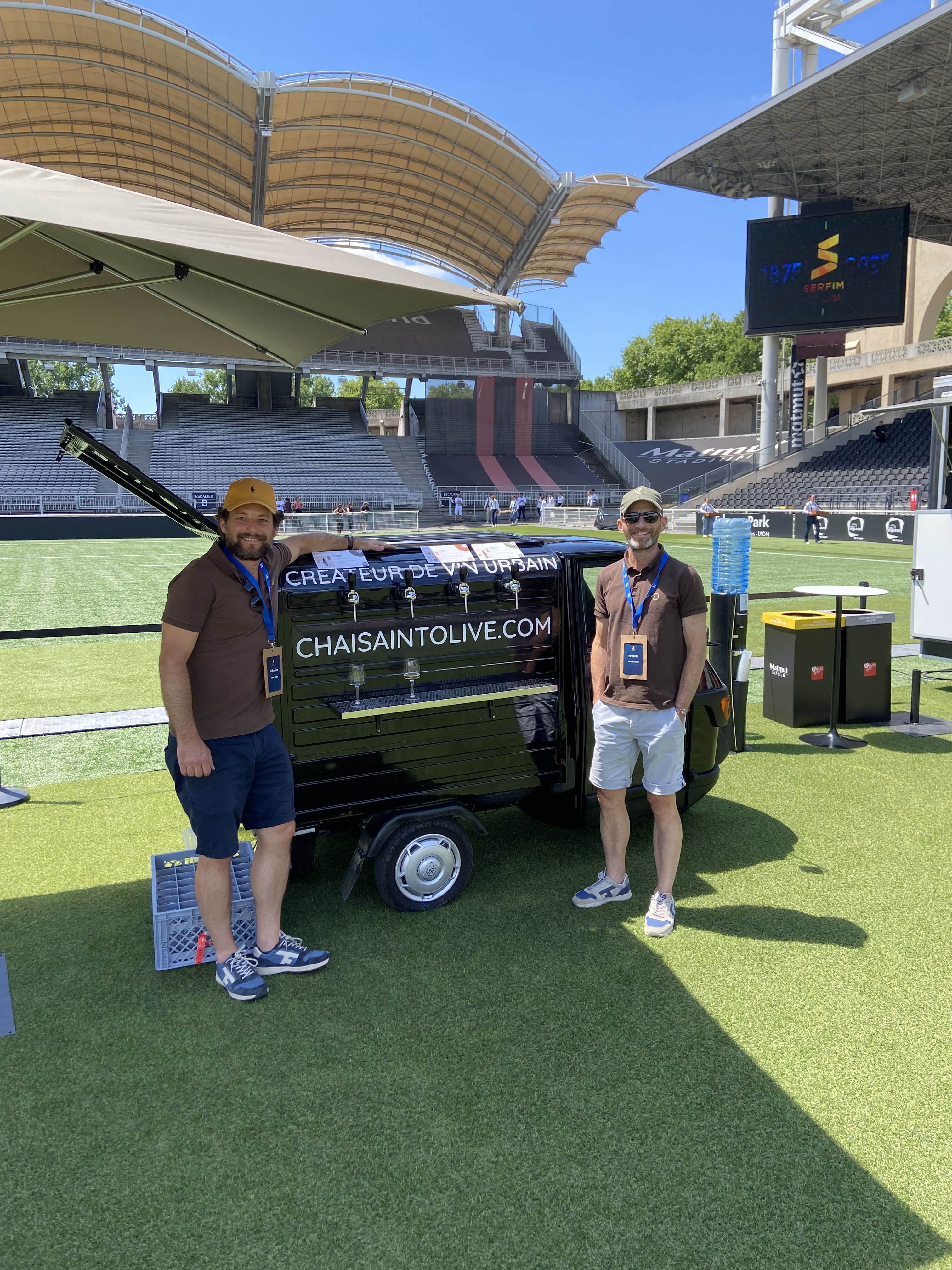 Evénementiel wine truck Chai Saint Olive